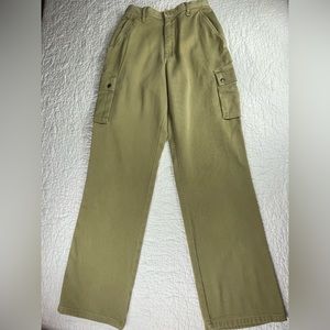 🔥Eddie Bauer Cargo Khaki Women Straight Relax Leg Tan Women Comfy Pants Size 6